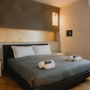 https://veronella-home.hotelinveneto.com