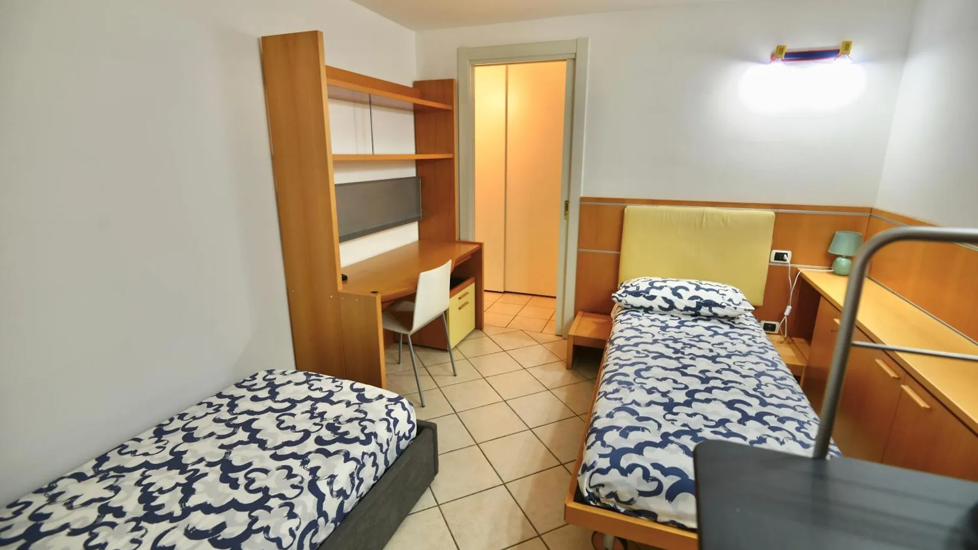 Lago Di Garda A 200 Metri La Casa Di Anna Gardone Riviera Apartment